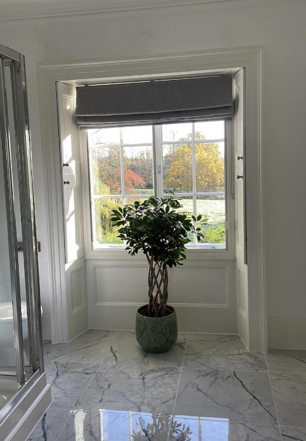 Country house Denham Mount Gerrards Cross